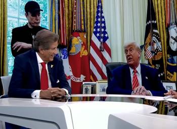 Donald Trump mit Melania auf Epstein Island! Nach Zoff mit Musk: was steht in der Epstein Akte?